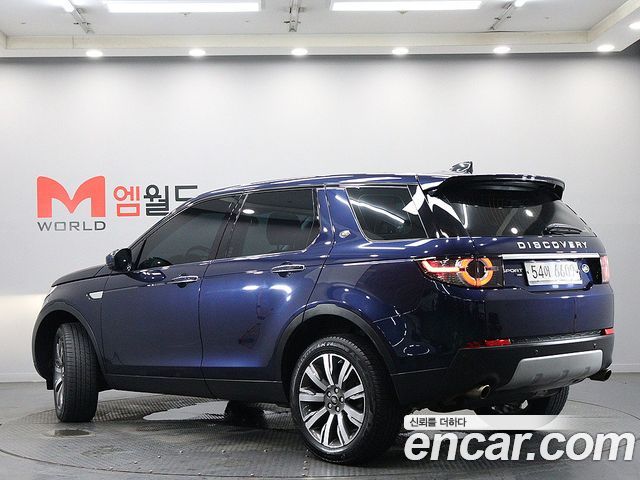 Land Rover Discovery Sport 2.0 TD4 HSE Luxury 2017 — фото 4