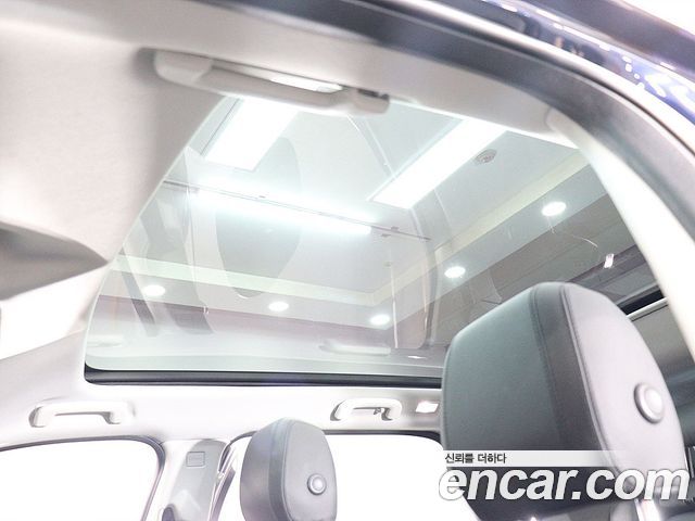Land Rover Discovery Sport 2.0 TD4 HSE Luxury 2017 — фото 16