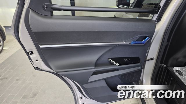 KG Mobility (SsangYong) Torres Gasoline 1.5 2WD TV7 2025 — фото 25