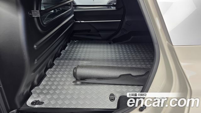 KG Mobility (SsangYong) Torres Gasoline 1.5 2WD TV7 2025 — фото 26