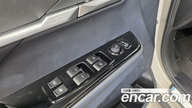 KG Mobility (SsangYong) Torres Gasoline 1.5 2WD TV7 2025 — фото 29