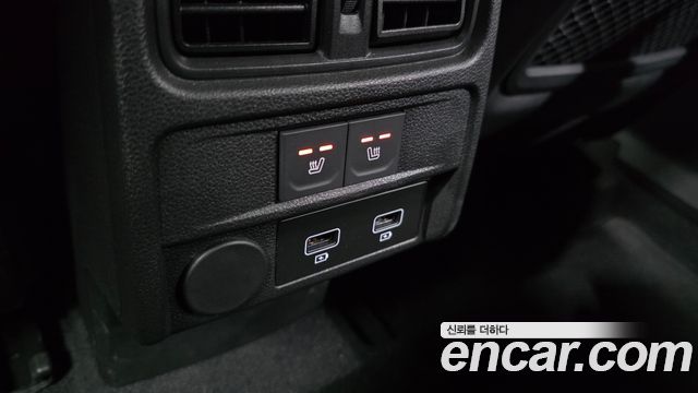 Renault Korea Arkana 1.6 E-TECH Iconic 2025 — фото 19