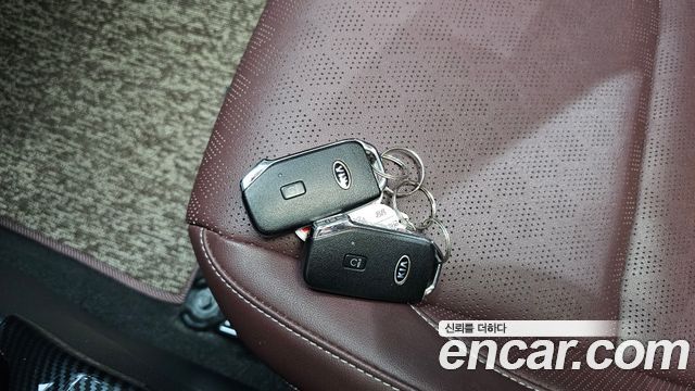 Kia Seltos Gasoline 1.6 Turbo 2WD Noblesse 2020 — фото 33