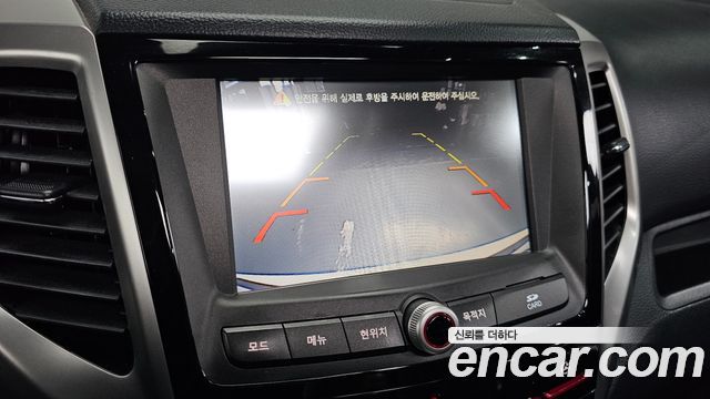 KG Mobility (SsangYong) Tivoli LX 2WD HI-DLX 2015 — фото 15