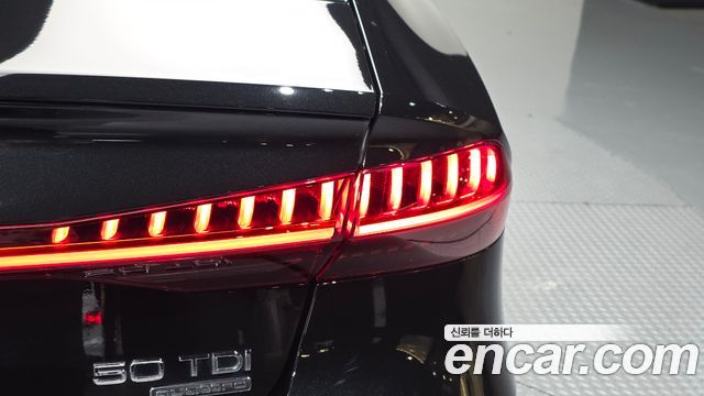Audi A7 (4K) 50 TDI Quattrp Premium 2020 — фото 23