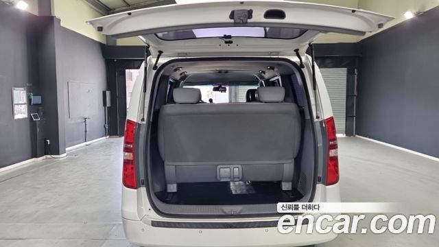 Hyundai Grand Starex 4WD Wagon 12-Seater Smart 2021 — фото 5