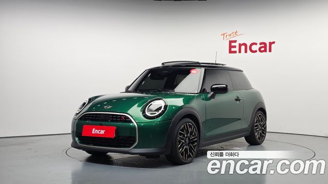MINI Cooper S (IV) Favoured 2025 — фото 1