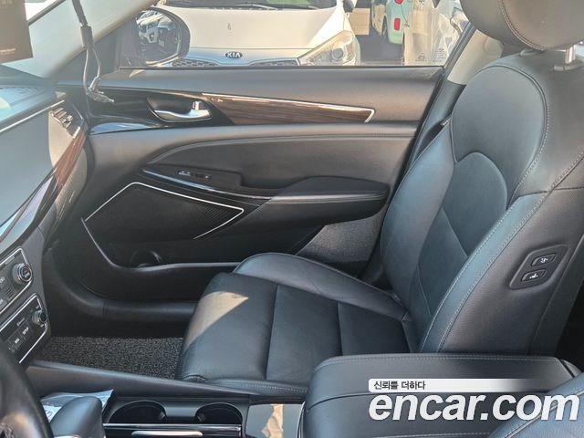 Kia K7 Hybrid Noblesse 2019 — фото 19
