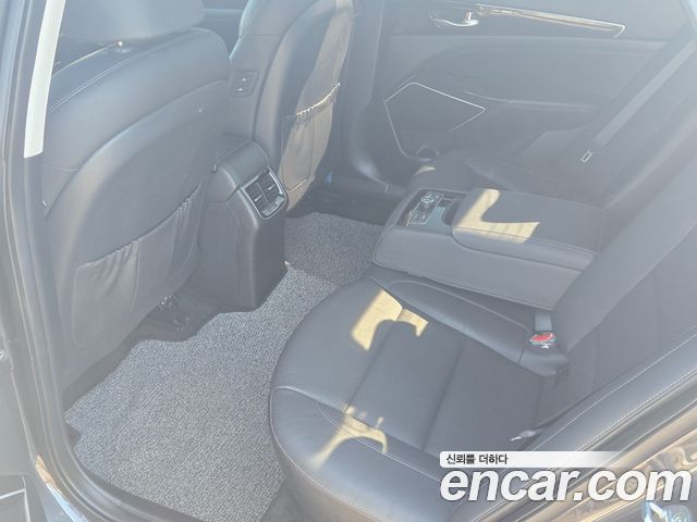 Kia K7 Hybrid Noblesse 2019 — фото 21