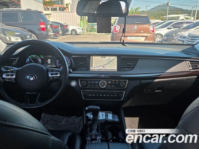 Kia K7 Hybrid Noblesse 2019 — фото 23