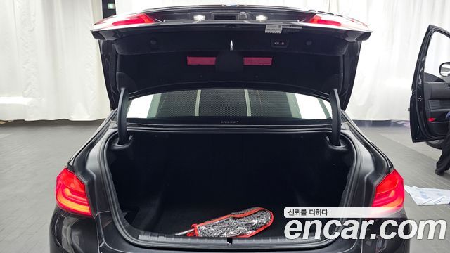 BMW 5 Series (G30) 520d M Sport Package Plus 2020 — фото 18
