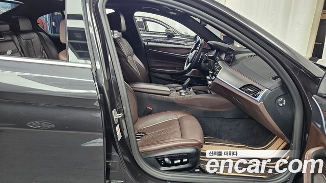 BMW 5 Series (G30) 520d M Sport Package Plus 2020 — фото 26
