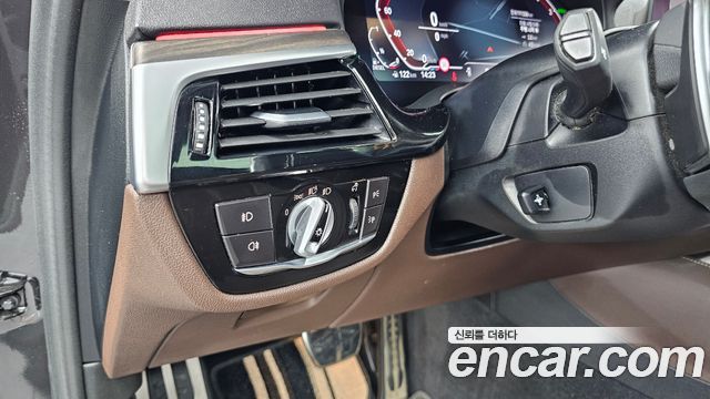 BMW 5 Series (G30) 520d M Sport Package Plus 2020 — фото 27