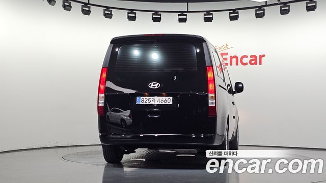 Hyundai Staria Cargo 5-Seater Modern 2025 — фото 4