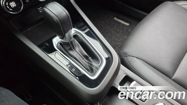 Renault Korea XM3 1.3 TCe RE Signature 2023 — фото 9