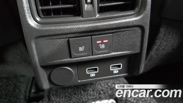 Renault Korea XM3 1.3 TCe RE Signature 2023 — фото 12