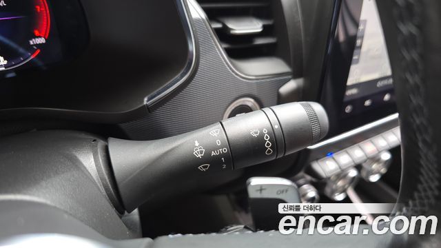 Renault Korea XM3 1.3 TCe RE Signature 2023 — фото 20