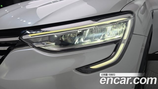 Renault Korea XM3 1.3 TCe RE Signature 2023 — фото 22