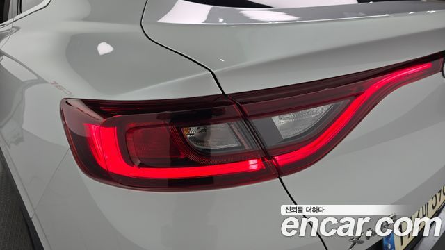 Renault Korea XM3 1.3 TCe RE Signature 2023 — фото 23