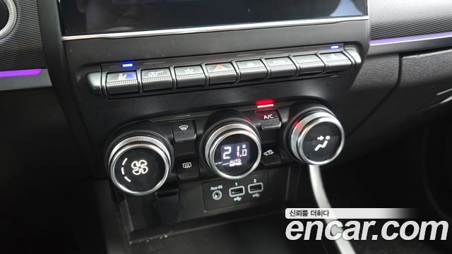 Renault Korea XM3 1.3 TCe RE Signature 2023 — фото 30