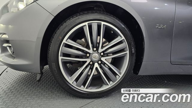 Infiniti Q50 2.2d Exclsive 2015 — фото 5