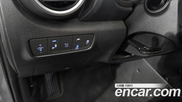 Hyundai Kona Electric Premium 2019 — фото 19