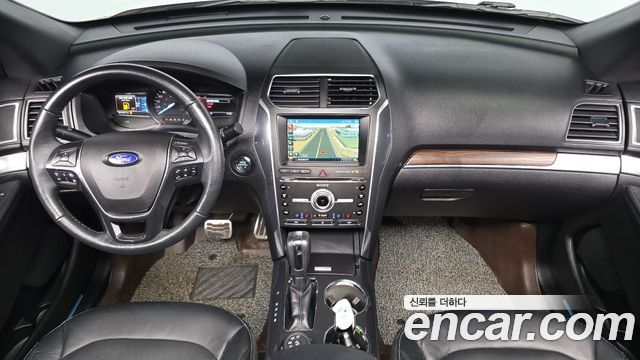 Ford Explorer 2.3 Limited 4WD 5th 2018 — фото 7