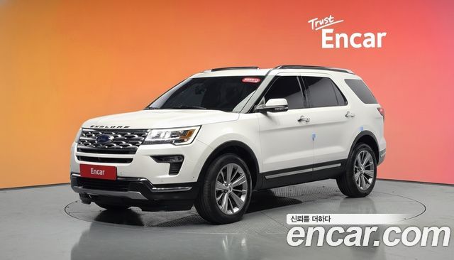 Ford Explorer 2.3 Limited 4WD 5th