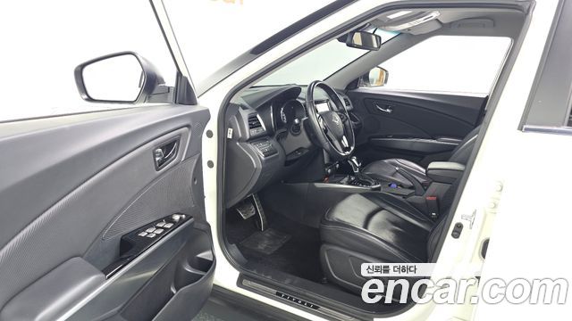 KG Mobility (SsangYong) Tivoli Armor Gear Plus 2WD 2019 — фото 10