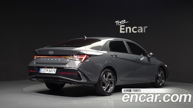 Hyundai Avante (CN7) 1.6 Inspiration 2024 — фото 2