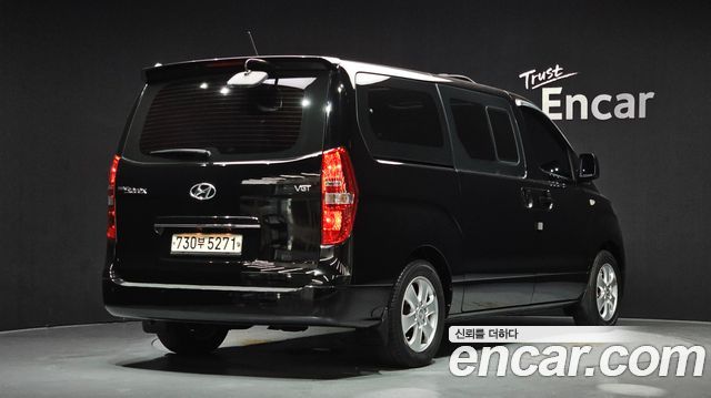 Hyundai Grand Starex Wagon 12-Seater Modern 2020 — фото 2