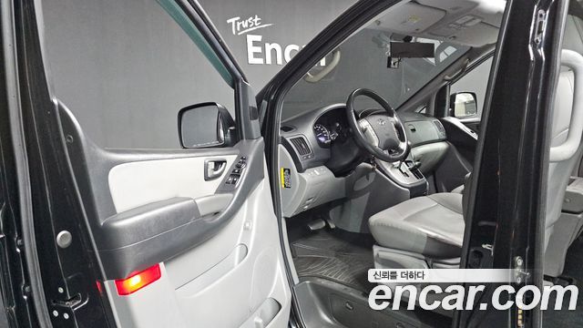 Hyundai Grand Starex Wagon 12-Seater Modern 2020 — фото 10