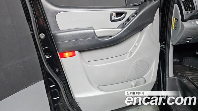 Hyundai Grand Starex Wagon 12-Seater Modern 2020 — фото 24