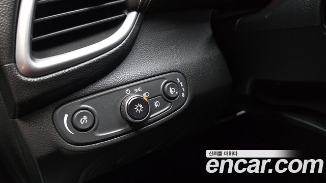 Chevrolet Trax 1.4 LT 2021 — фото 14