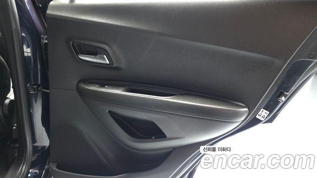 Chevrolet Trax 1.4 LT 2021 — фото 25