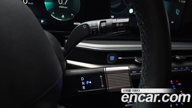 Hyundai Grandeur (GN7) 3.5 LPG 2WD Premium 2023 — фото 9