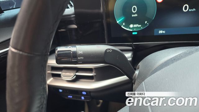 Hyundai Grandeur (GN7) 3.5 LPG 2WD Premium 2023 — фото 20