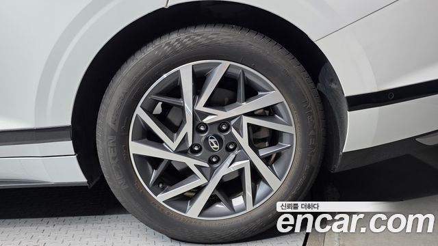 Hyundai Grandeur (GN7) 3.5 LPG 2WD Premium 2023 — фото 21
