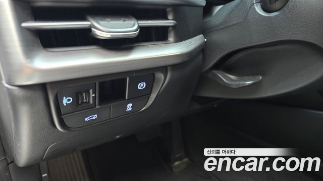Hyundai Grandeur (GN7) 3.5 LPG 2WD Premium 2023 — фото 27
