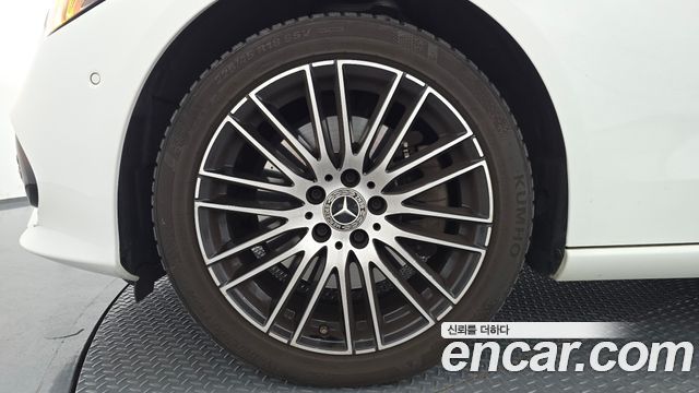 Mercedes-Benz C-Class (W206) C200 Avantgarde 2023 — фото 5