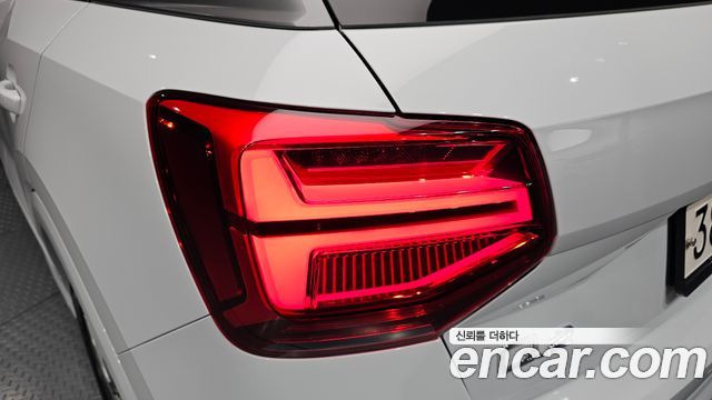 Audi Q2 35 TDI Premium 2020 — фото 23