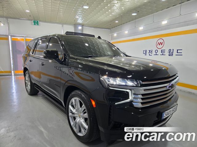 Chevrolet Tahoe 6.2 Dark Knight 4WD 2022 — фото 2