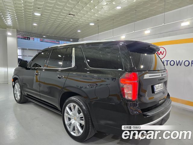Chevrolet Tahoe 6.2 Dark Knight 4WD 2022 — фото 5