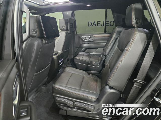Chevrolet Tahoe 6.2 Dark Knight 4WD 2022 — фото 9