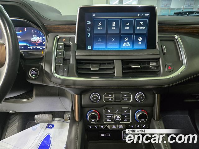 Chevrolet Tahoe 6.2 Dark Knight 4WD 2022 — фото 12