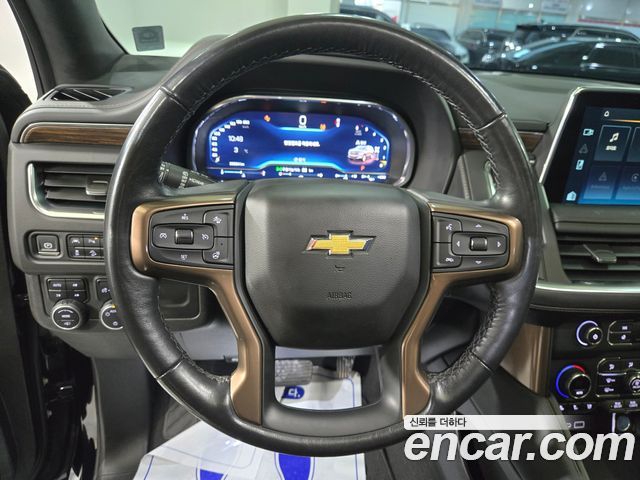 Chevrolet Tahoe 6.2 Dark Knight 4WD 2022 — фото 16