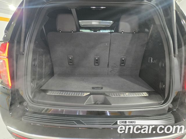 Chevrolet Tahoe 6.2 Dark Knight 4WD 2022 — фото 18