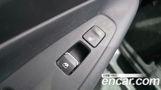 Hyundai Santa Fe Diesel 2.2 2WD Prestige 2021 — фото 18