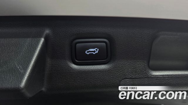 Hyundai Santa Fe Diesel 2.2 2WD Prestige 2021 — фото 20