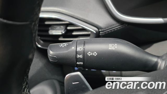Hyundai Santa Fe Diesel 2.2 2WD Prestige 2021 — фото 27
